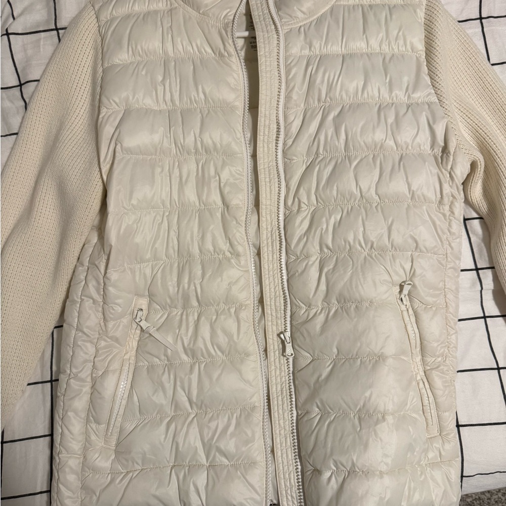 LOFT Cream/ off-white Quilted Puffer Jacket
